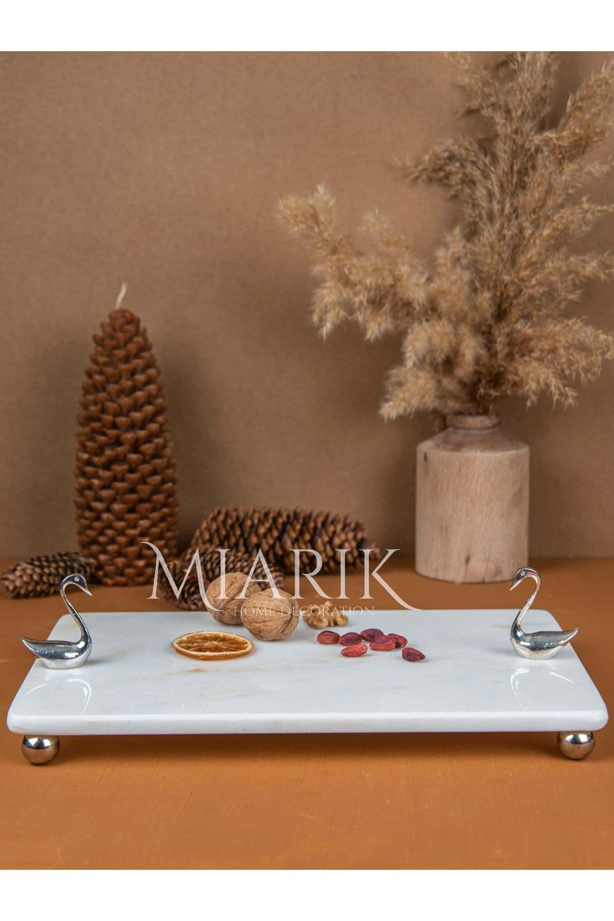 Dekoratif Mermer Dikdörtgen Gumus Kugu Detaylı Sunum Tepsısı Servis Tabağı için detaylı bilgi göster Dekoratif Mermer Dikdörtgen Gumus Kugu Detaylı Sunum Tepsısı Servis Tabağı resmi