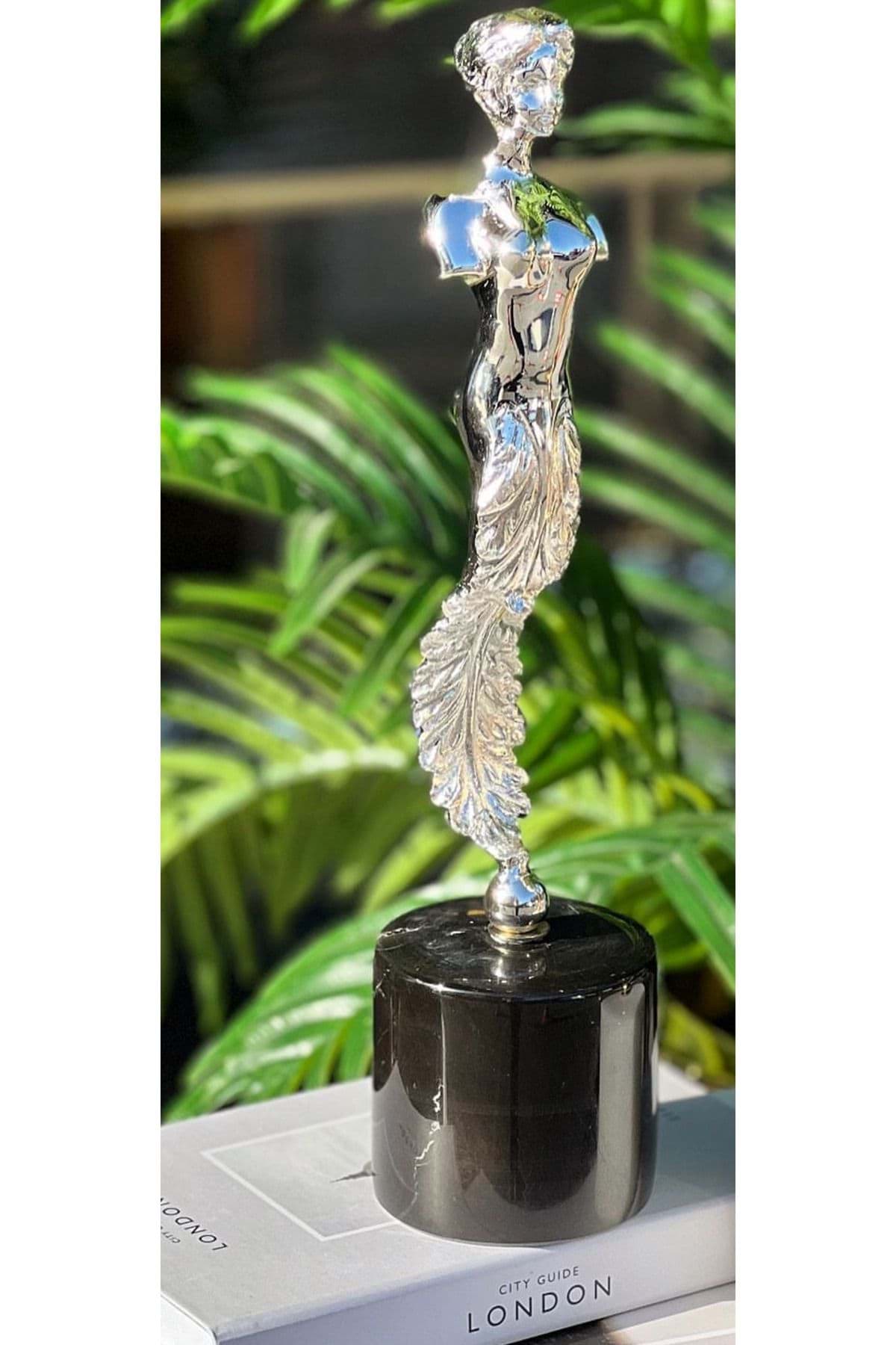 Dekoratif Deniz Kizi Obje resmi