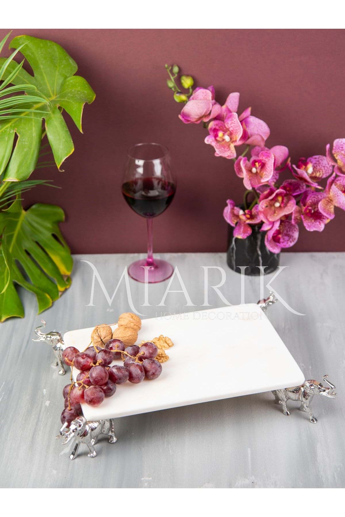 Dekoratıf Gümüş Fıl Detaylı Dıkdortgen Mermer Sunum Servıs Tabagı resmi