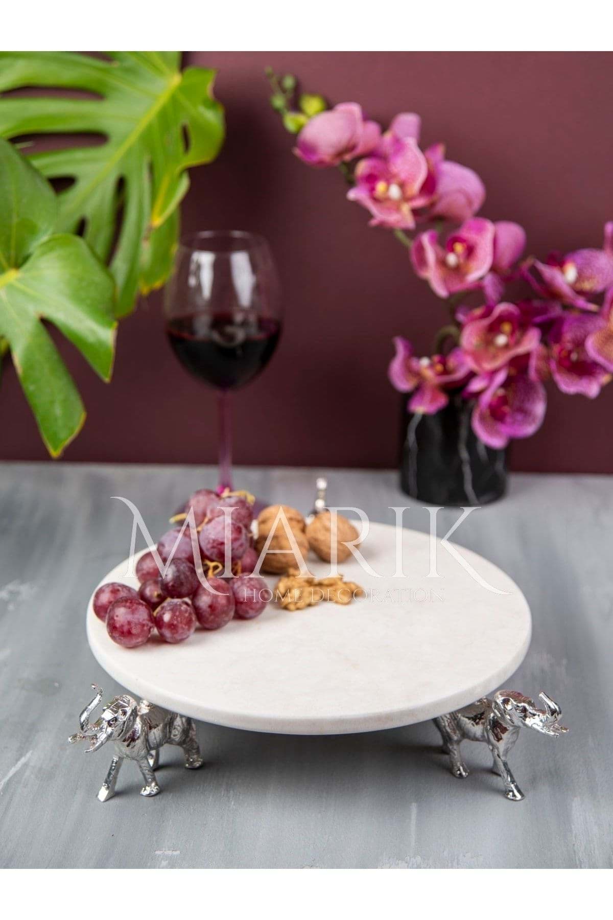 Dekoratıf Gümüş Fıl Detaylı Bej Mermer Sunum Servıs Tabagı resmi